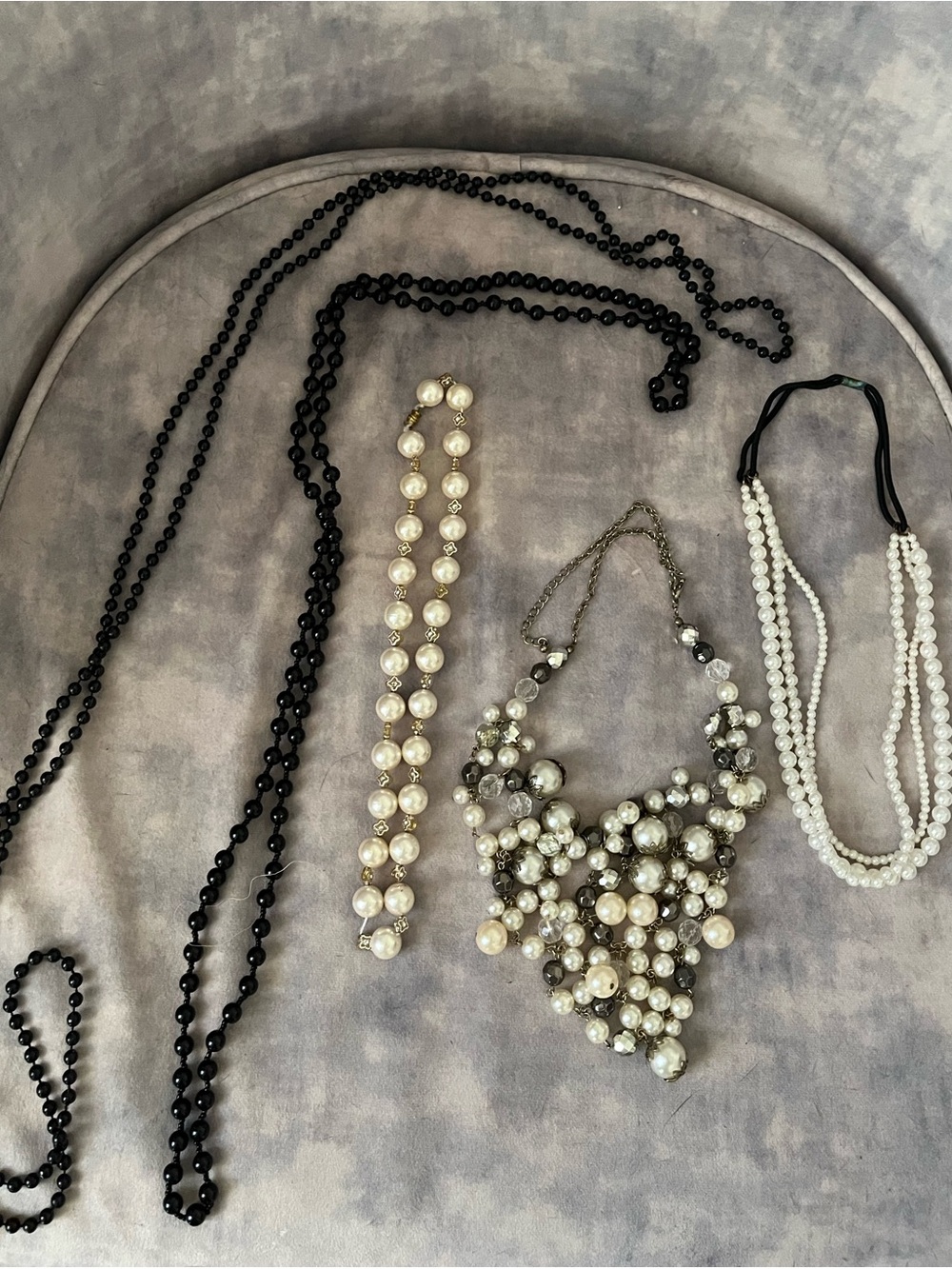 5-Piece Faux Pearl & Black Beaded Necklace Bundle Flapper Costume Jewelry